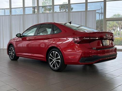 Kings Red Metallic 2025 Volkswagen Jetta 1.5T Sport