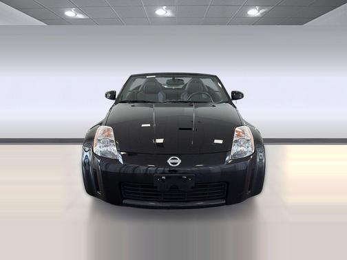 Super Black Clearcoat 2005 Nissan 350Z Grand Touring