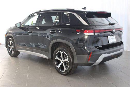 2025 Volkswagen Tiguan 2.0T SE 4MOTION