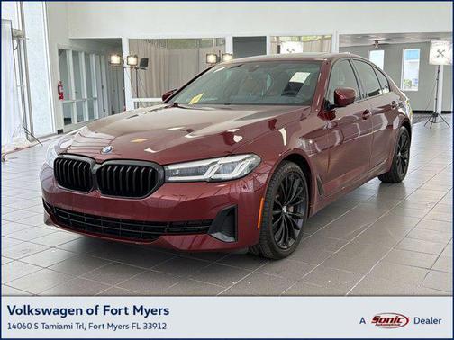 Aventurin Red Metallic 2023 BMW 530 i