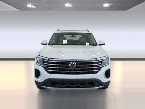 opal white pearl 2026 Volkswagen Atlas 2.0T SE w/Technology