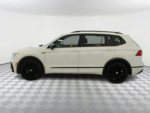 2021 Volkswagen Tiguan 2.0T SE R-Line Black