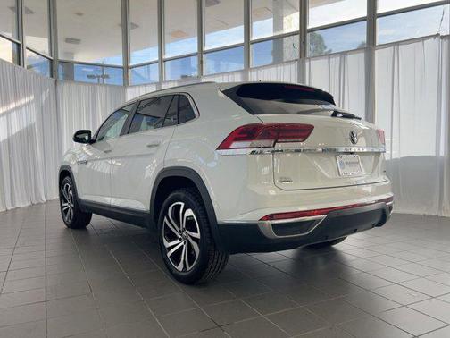 2022 Volkswagen Atlas Cross Sport 2.0T SEL