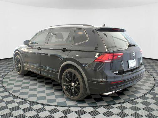 2021 Volkswagen Tiguan 2.0T SE R-Line Black