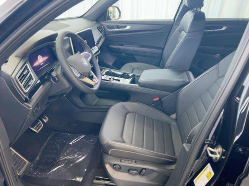 2026 Volkswagen Atlas Cross Sport 2.0T SEL