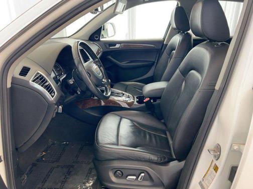 2016 Audi Q5 2.0T Premium Plus