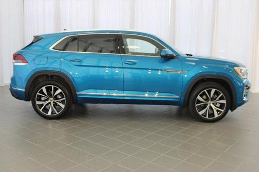 2025 Volkswagen Atlas Cross Sport 2.0T SEL Premium