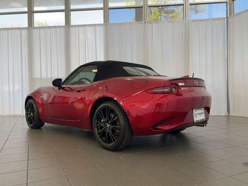 2025 Mazda MX-5 Miata Club