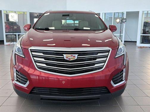 Red Horizon Tintcoat 2019 Cadillac XT5 Luxury
