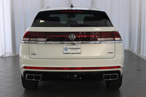 2025 Volkswagen Atlas Cross Sport 2.0T SEL Premium