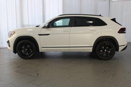 2026 Volkswagen Atlas Cross Sport 2.0T SEL