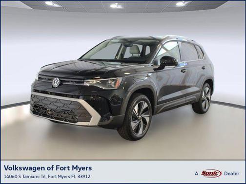 2025 Volkswagen Taos SE