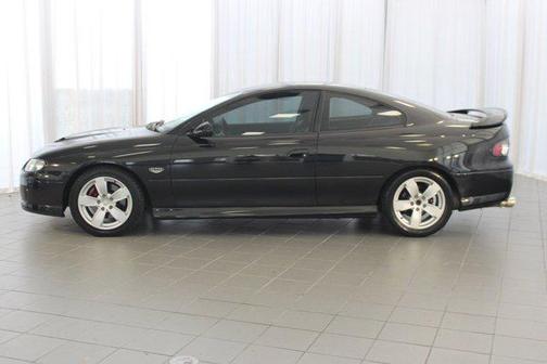 2006 Pontiac GTO 2dr Cpe