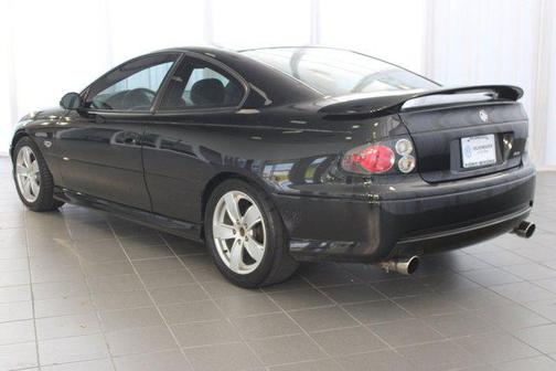 2006 Pontiac GTO 2dr Cpe