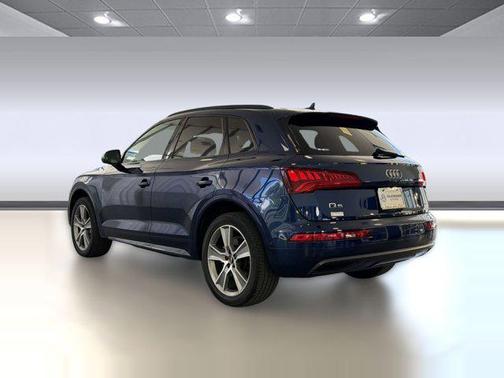 Blue 2019 Audi Q5 45 Premium