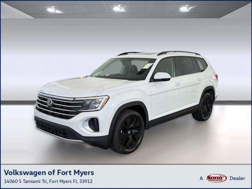 opal white pearl 2026 Volkswagen Atlas 2.0T SE w/Technology