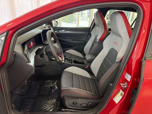 Kings Red Metallic 2026 Volkswagen Golf GTI 2.0T S DSG