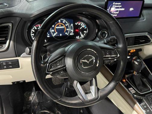 2022 Mazda CX-9 Signature