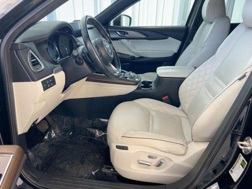 2022 Mazda CX-9 Signature