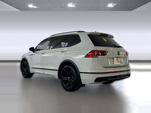 Opal White Pearl 2023 Volkswagen Tiguan 2.0T SE R-Line Black