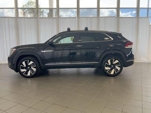 2026 Volkswagen Atlas Cross Sport 2.0T SEL