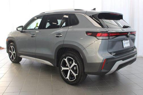 2025 Volkswagen Tiguan 2.0T SE 4MOTION