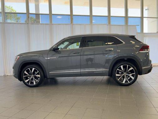 2026 Volkswagen Atlas Cross Sport 2.0T SEL Premium