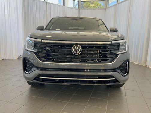 2026 Volkswagen Atlas Cross Sport 2.0T SEL Premium