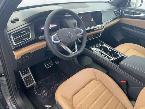 2026 Volkswagen Atlas Cross Sport 2.0T SEL