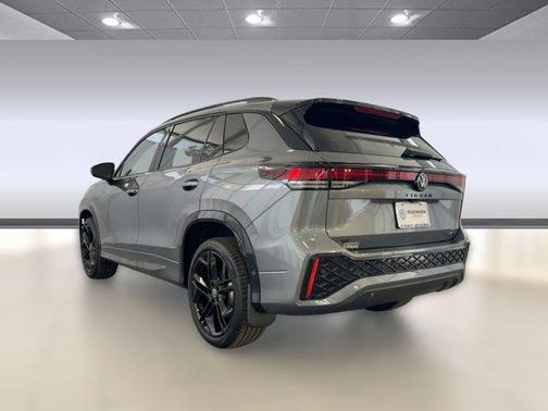 2026 Volkswagen Tiguan 2.0T SE R-Line Black 4MOTION