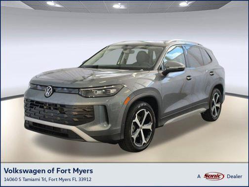 2025 Volkswagen Tiguan 2.0T SE