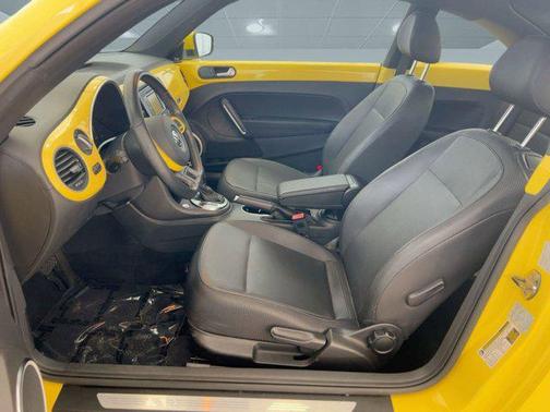 2013 Volkswagen Beetle 2.5L