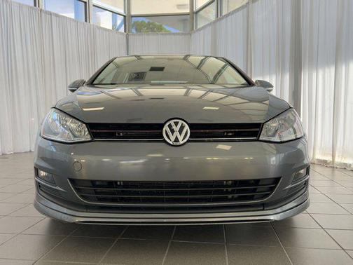 2015 Volkswagen Golf Auto TSI SE