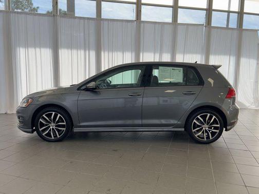 2015 Volkswagen Golf Auto TSI SE
