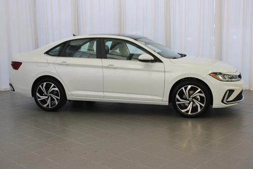 2025 Volkswagen Jetta 1.4T SEL