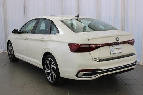 2025 Volkswagen Jetta 1.4T SEL