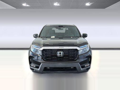Crystal Black Pearl 2022 Honda Passport AWD EX-L