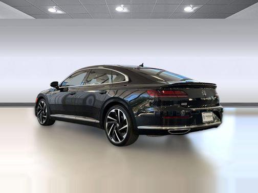 Deep Black Pearl 2023 Volkswagen Arteon 2.0T SEL Premium R-Line 4MOTION