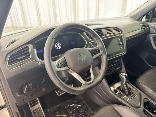 Opal White Pearl 2023 Volkswagen Tiguan 2.0T SE R-Line Black