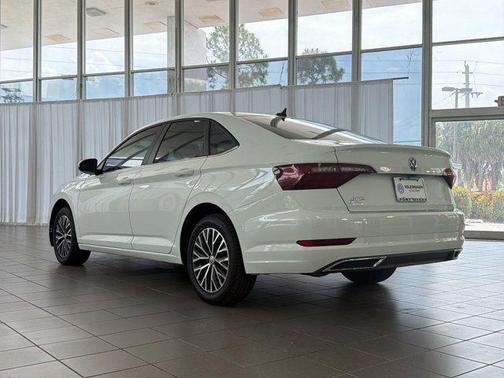 Pure White 2020 Volkswagen Jetta 1.4T SE