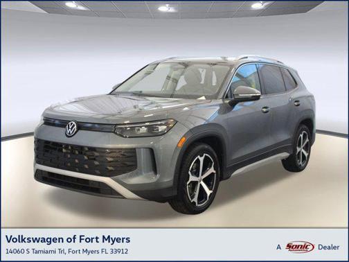 2025 Volkswagen Tiguan 2.0T SE