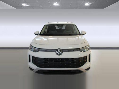 Pure White exterior 2026 Volkswagen Tiguan 2.0T S