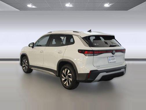 Pure White exterior 2026 Volkswagen Tiguan 2.0T S