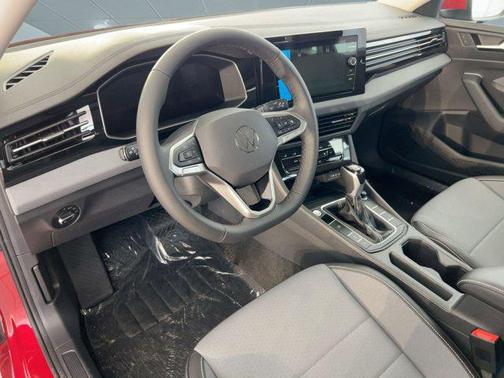 2026 Volkswagen Jetta 1.4T SE