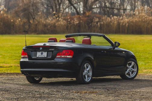 2013 BMW 128 128i Convertible 2D