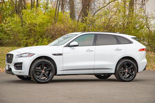 2017 Jaguar F-PACE 20d R-Sport