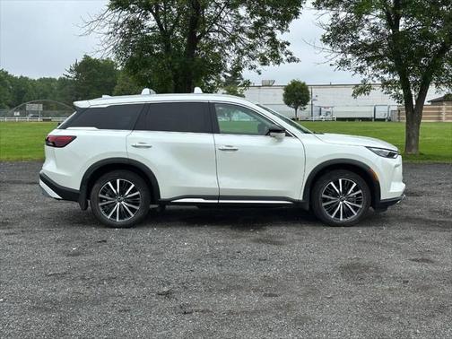 2022 INFINITI QX60 SENSORY