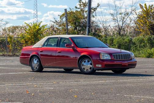 2004 Cadillac DeVille Base