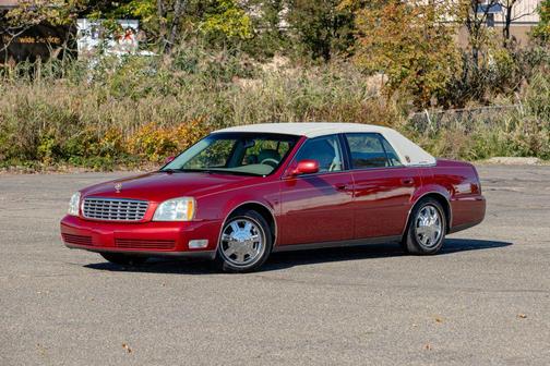 2004 Cadillac DeVille Base