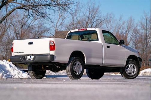 2005 Toyota Tundra Base
